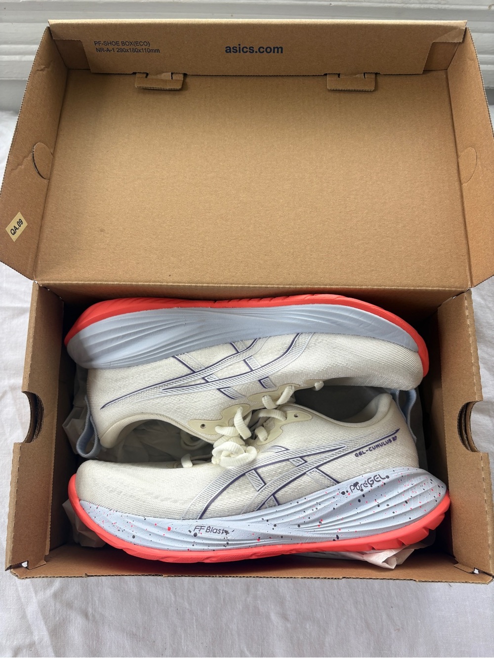 ASICS Gel Cumulus 27 Tokyo women’s Running Shoes size 37 NEW IN BOX